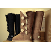 От гаража до подиума: Как UGG изменили правила игры в моде