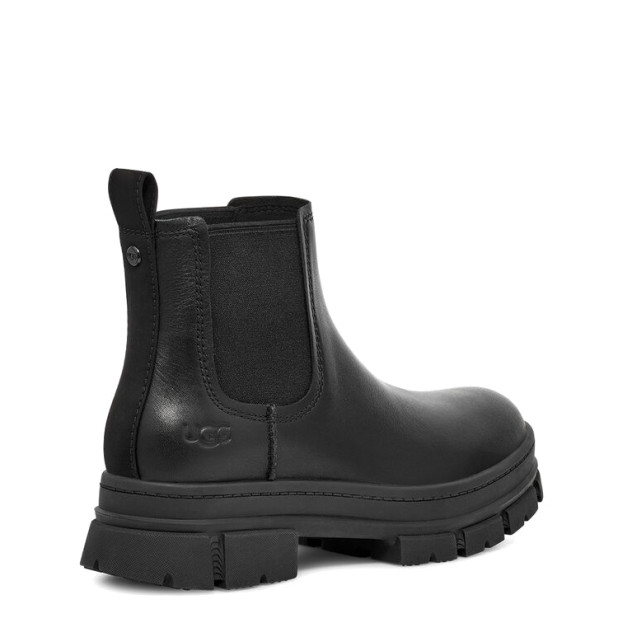 UGG Ashton Chelsea Black