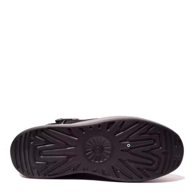 UGG Classic Boom Buckle Black