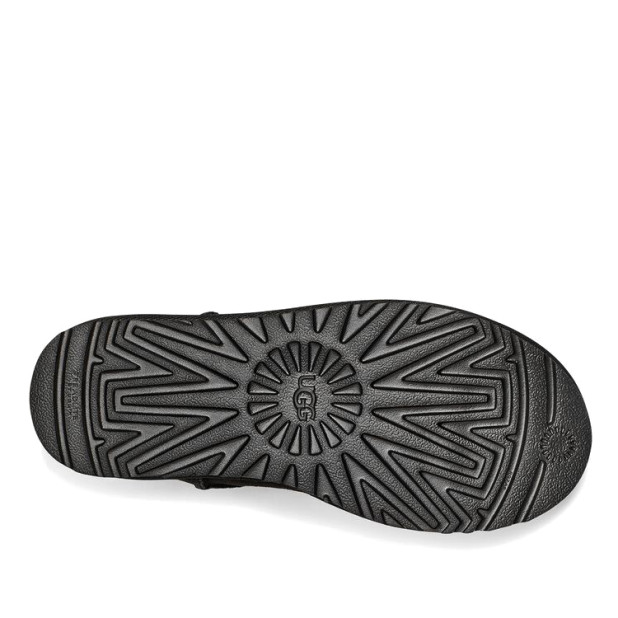 UGG Neumel Platform Chelsea Black