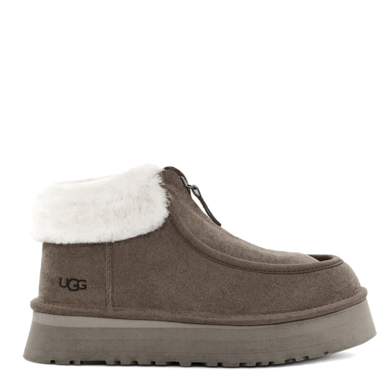 UGG Funkette Platform Boots Cappuccino