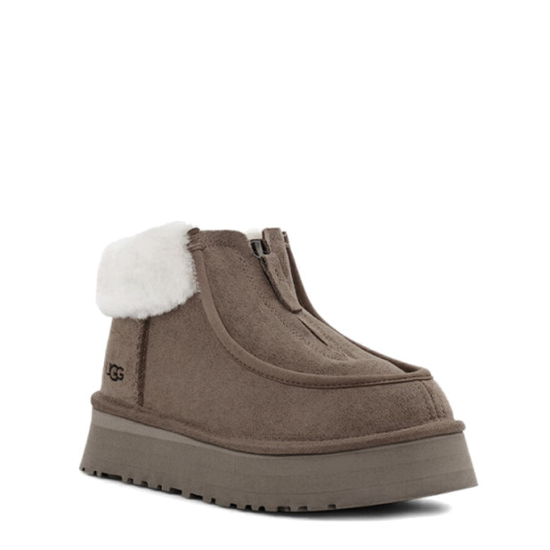 UGG Funkette Platform Boots Cappuccino