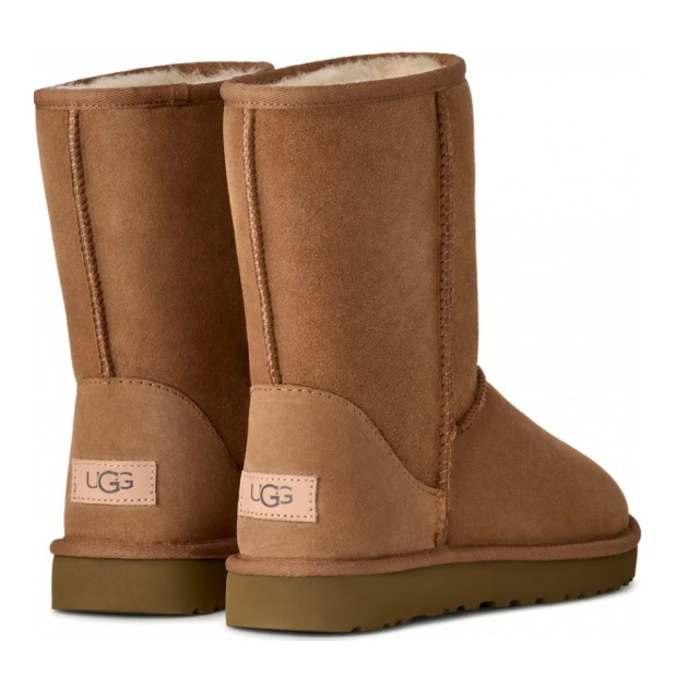 UGG Classic Short Chestnut
