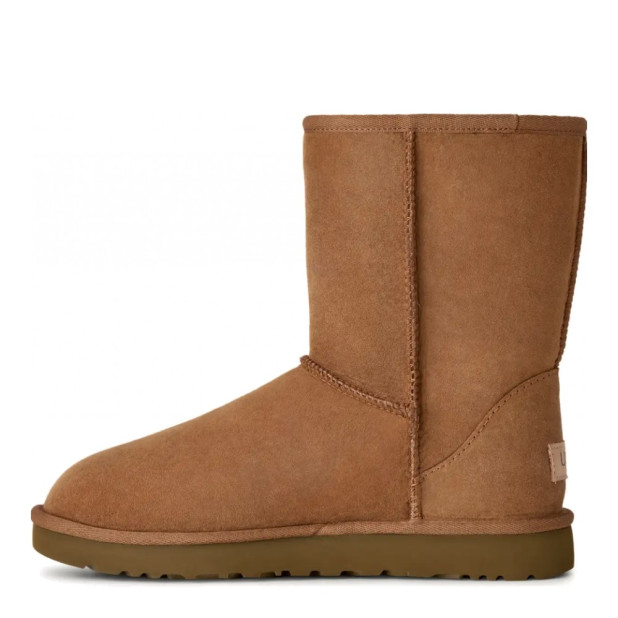 UGG Classic Short Chestnut