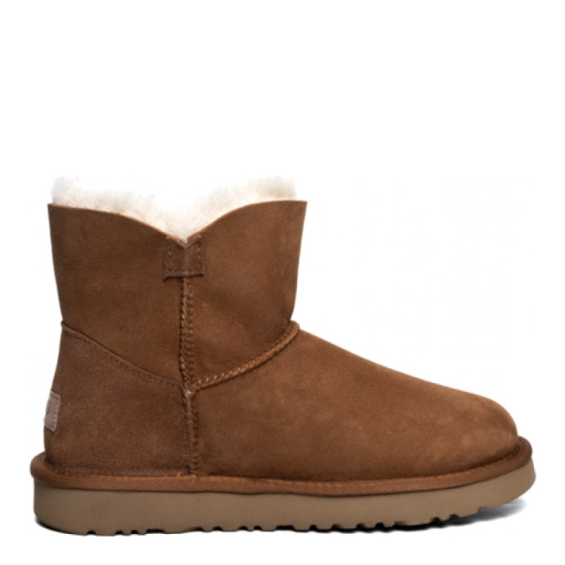 UGG Bailey Button Star Mini Chestnut