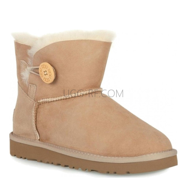 UGG Bailey Button Mini Sand