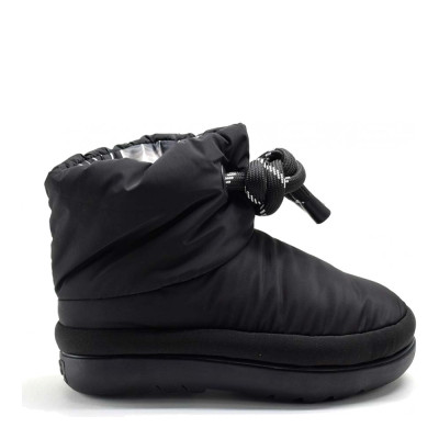 Maxi Black