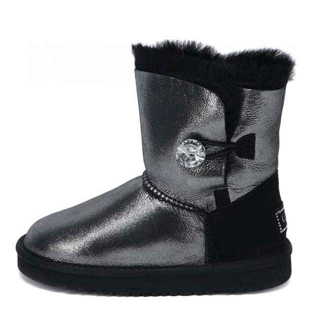 UGG Kids Bailey Button I Do Black