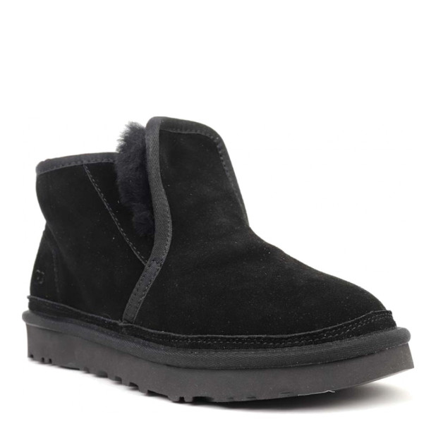 UGG Neumel Minimal Black