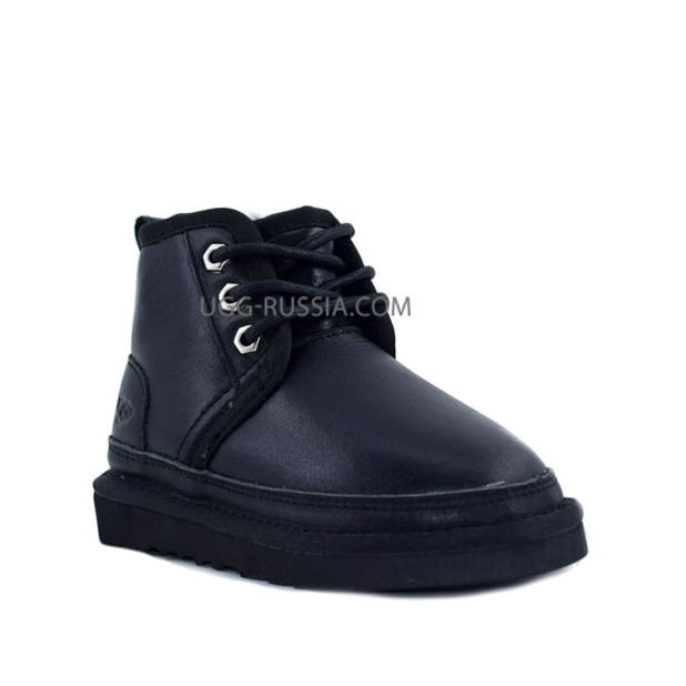 UGG Kids Classic Neumel II Zip Leather Black