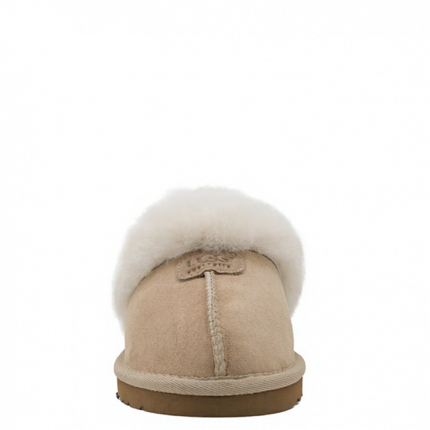 UGG Slippers Scufette Sand