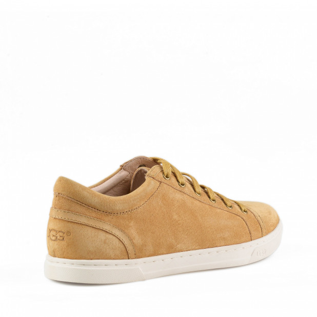UGG Chestnut
