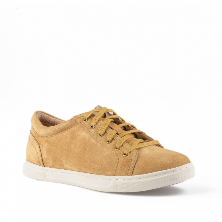 UGG Chestnut