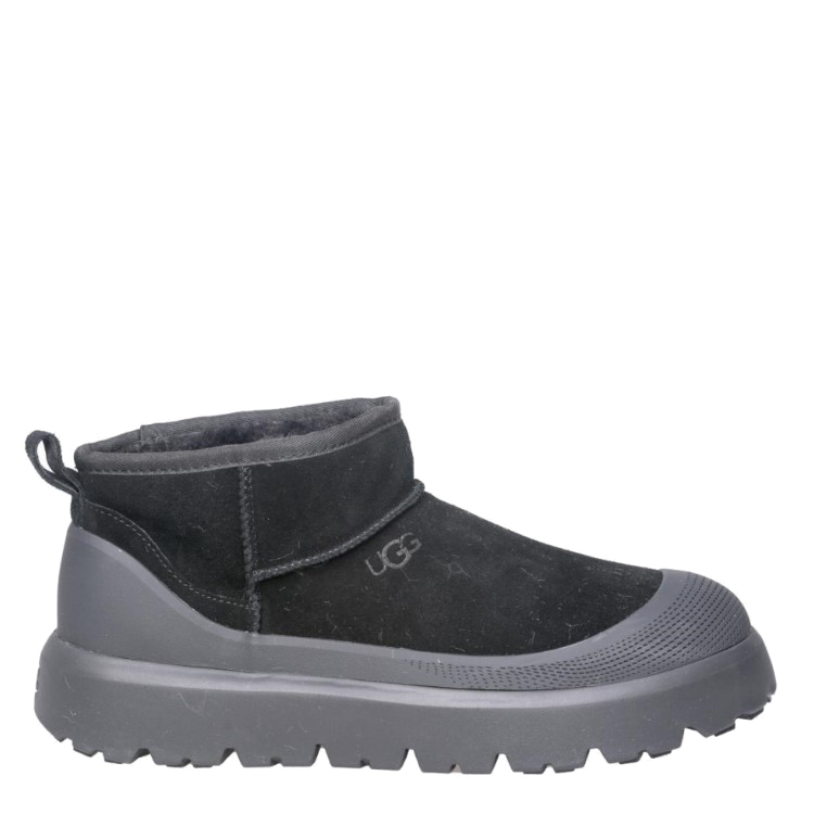 UGG Ultra Mini Hybrid Black